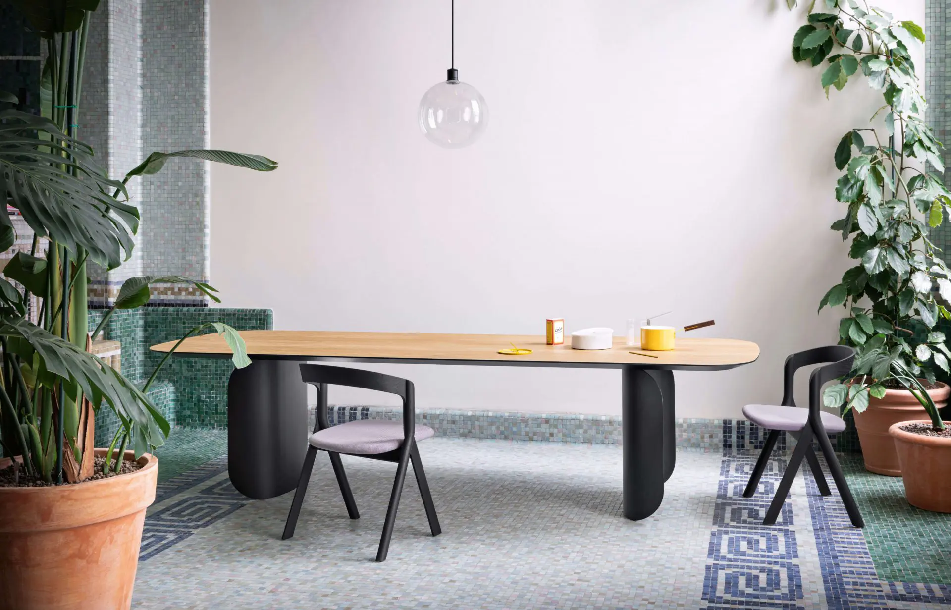 Barry table - wood top and black legs
