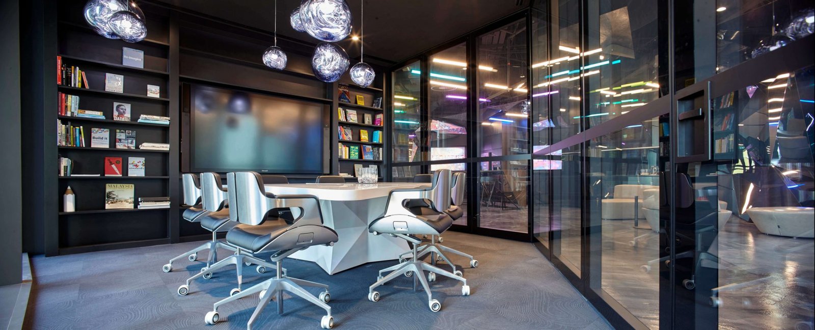 Siren Design - Conference room