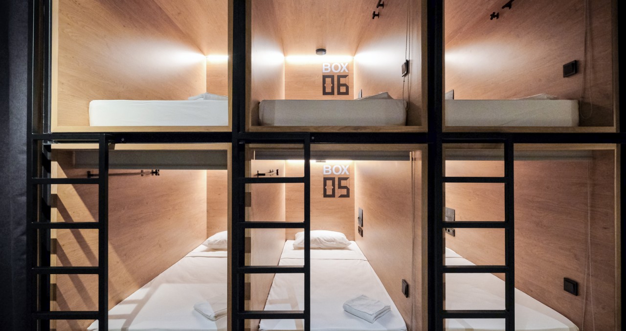 inbox capsule hotel by da architects - Design Hotel