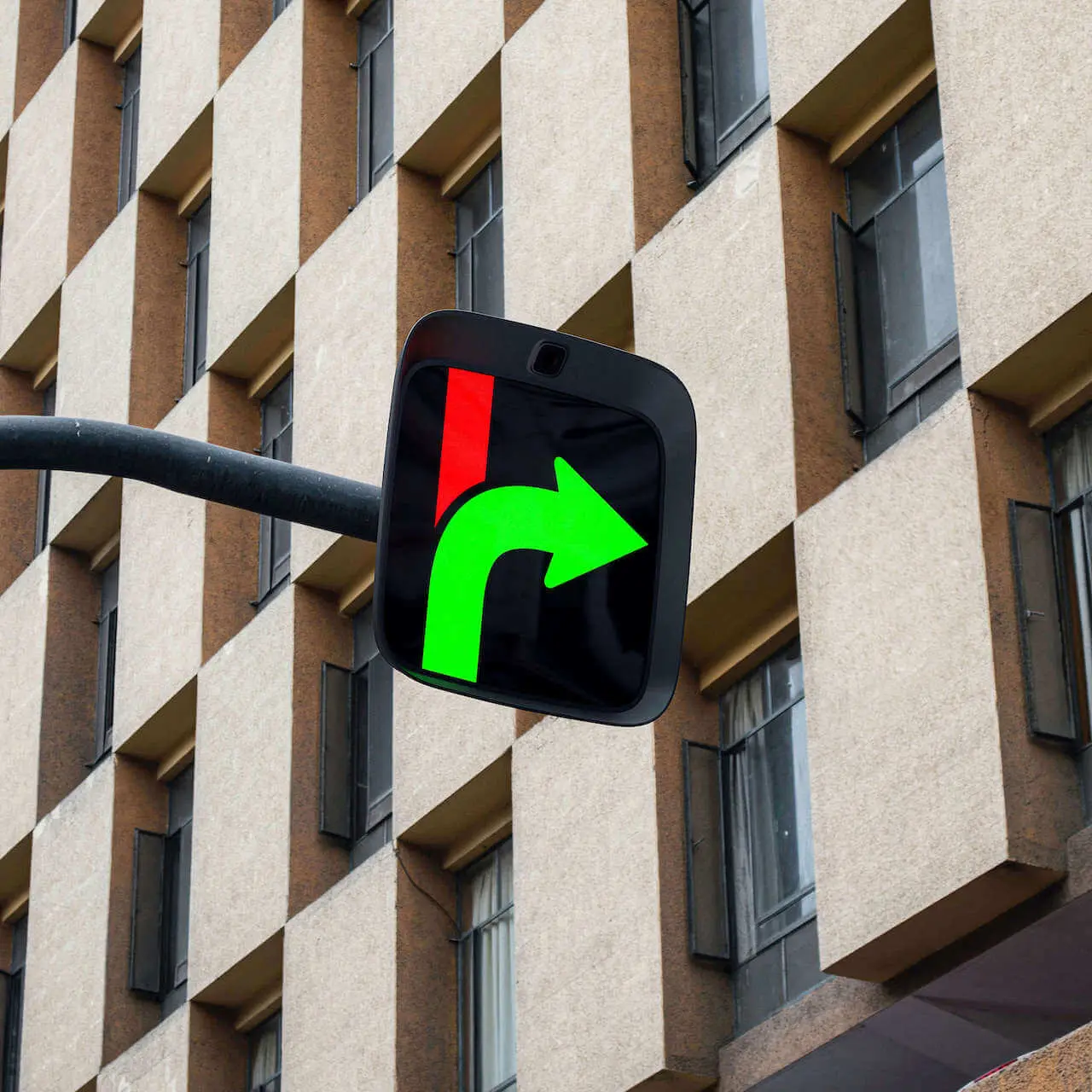 Traffic Light Design - turn right