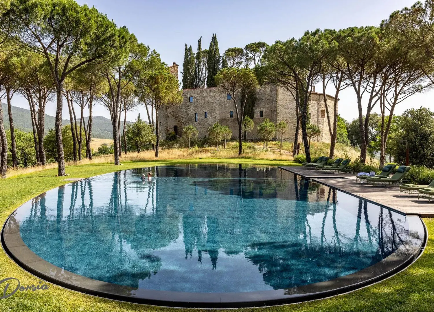 Castello di Reschio - 10 luxury swimming pools