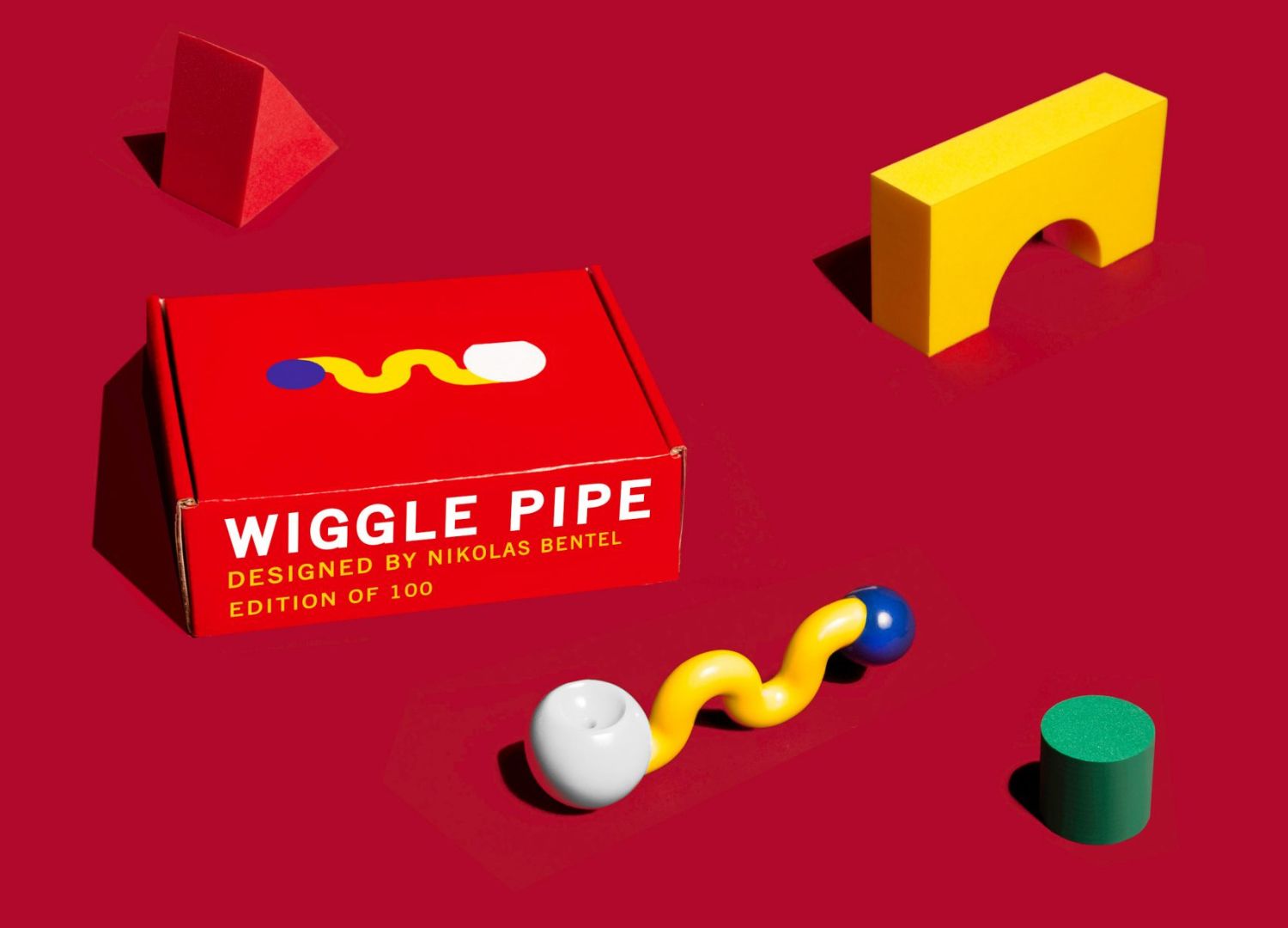 Wiggle Pipe by Nikolas Bentel / cannabis products