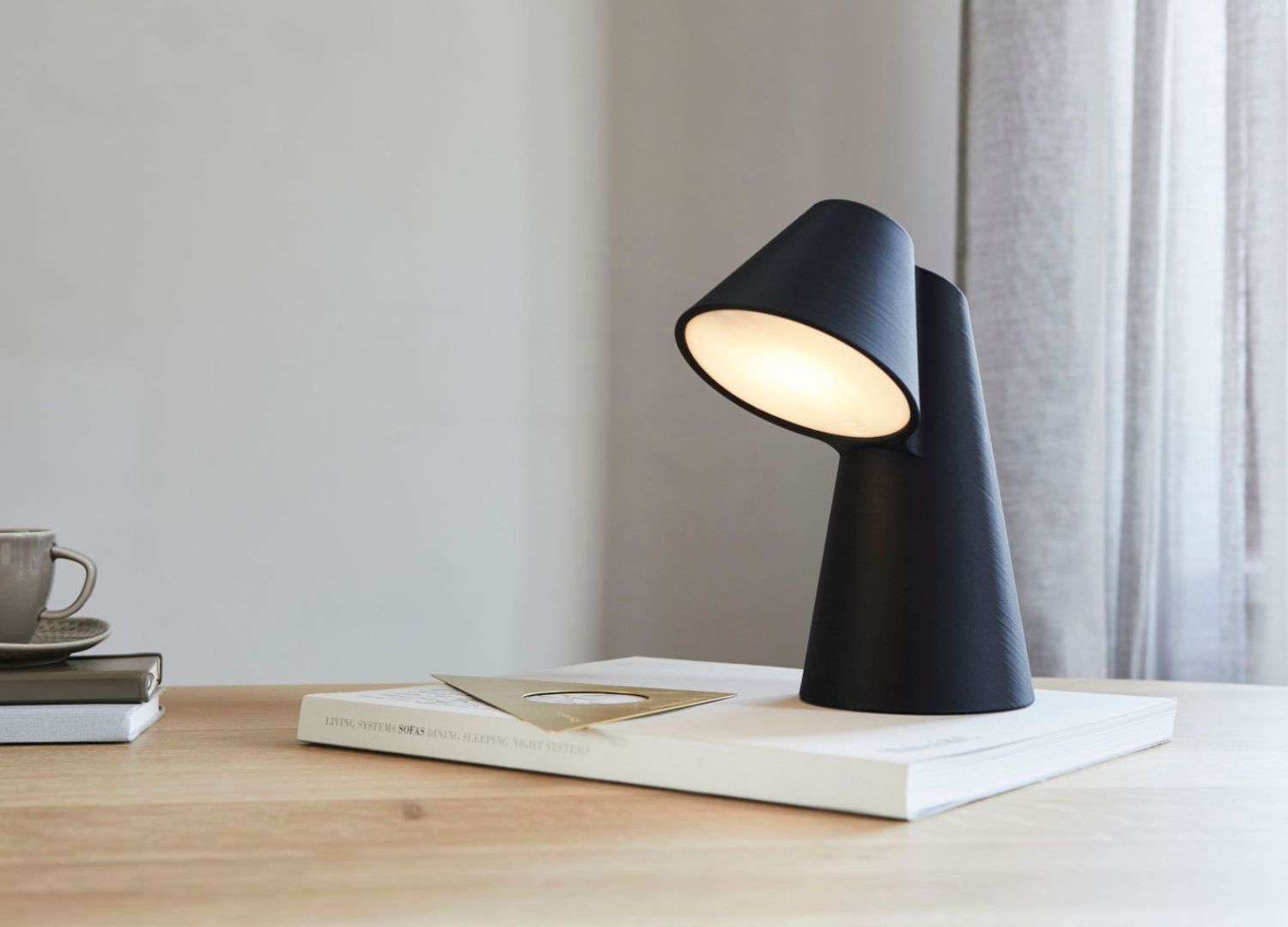 Monk Table Lamp for Recozy by VOSDING Industrial Design