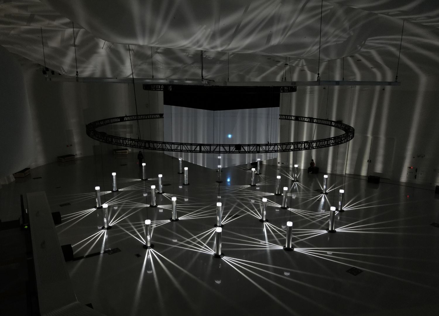 LIGHT ARCHITECTURE exhibition by media artist Yiyun Kang