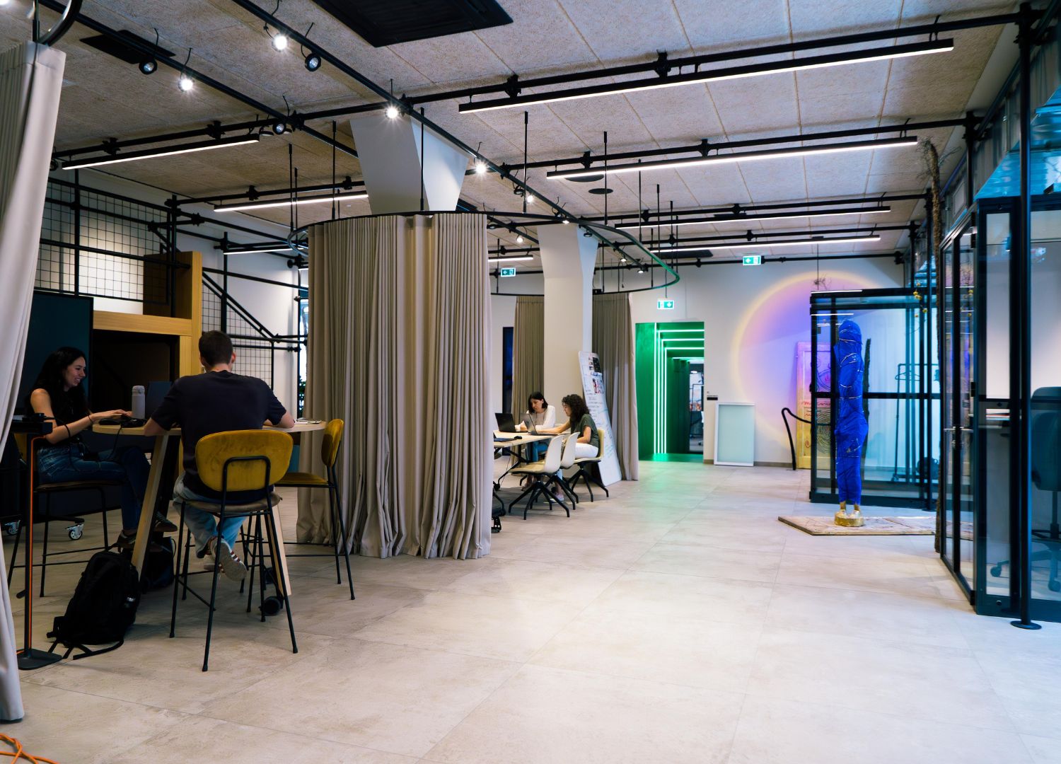 Il Prisma - BEHIND Interview