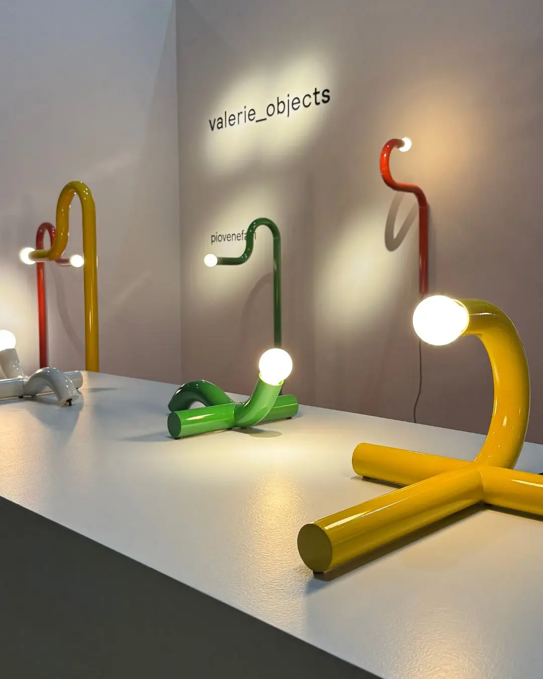 Metro by Piovenefabi © valerie_objects