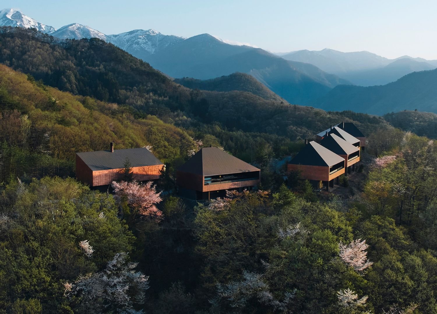 Winner Architecture, Hotels & Resorts_ Not a Hotel Minakami Toji by Suppose Design Office _ ©Hasegawa Kenta | Architecture Hunter Awards