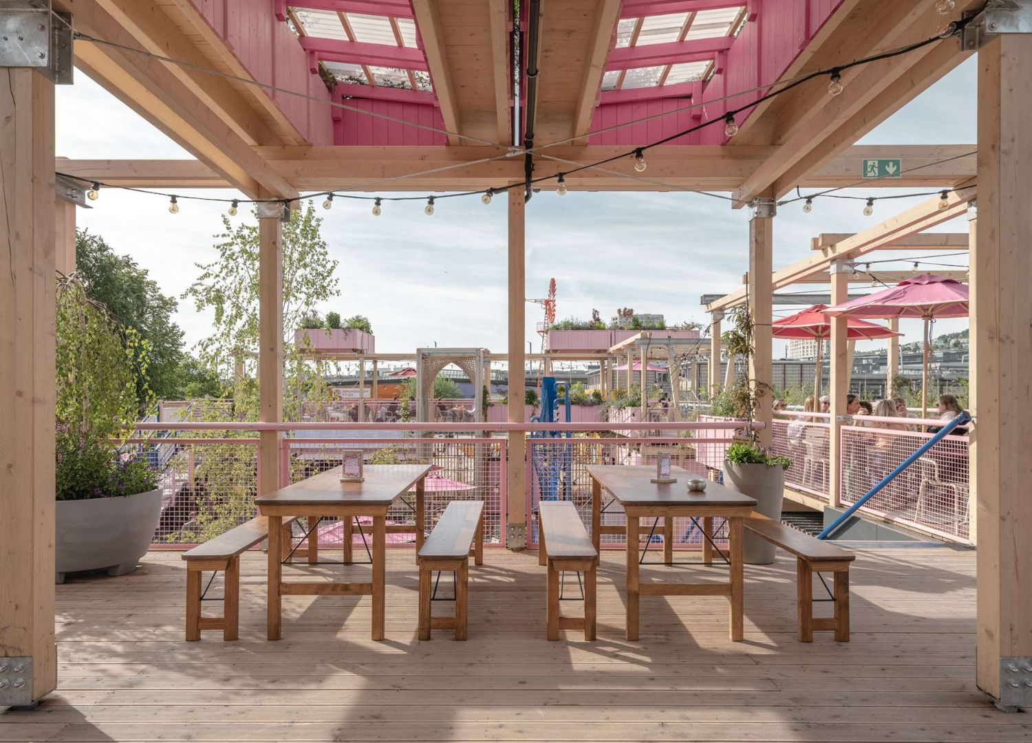 Remise Rosa by Hello Wood © György Palkó