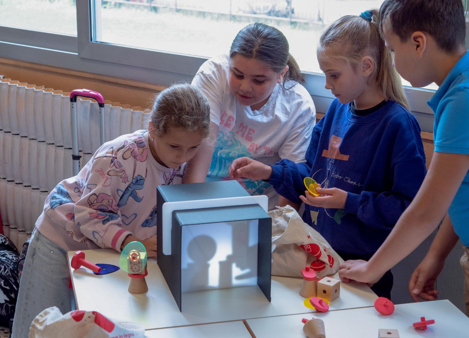 Scintillab, promoted by Fondazione Agnelli and Ferrari, co-designed by Fondazione OpenDot with the scientific contribution of CNR