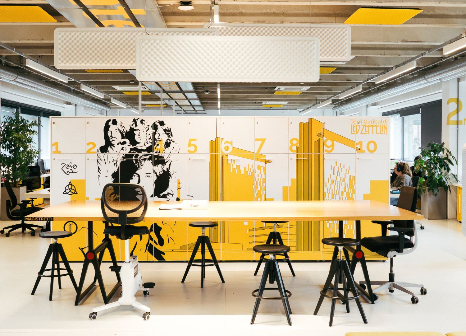 Progetto CMR Architecture _ BEHIND Interview
