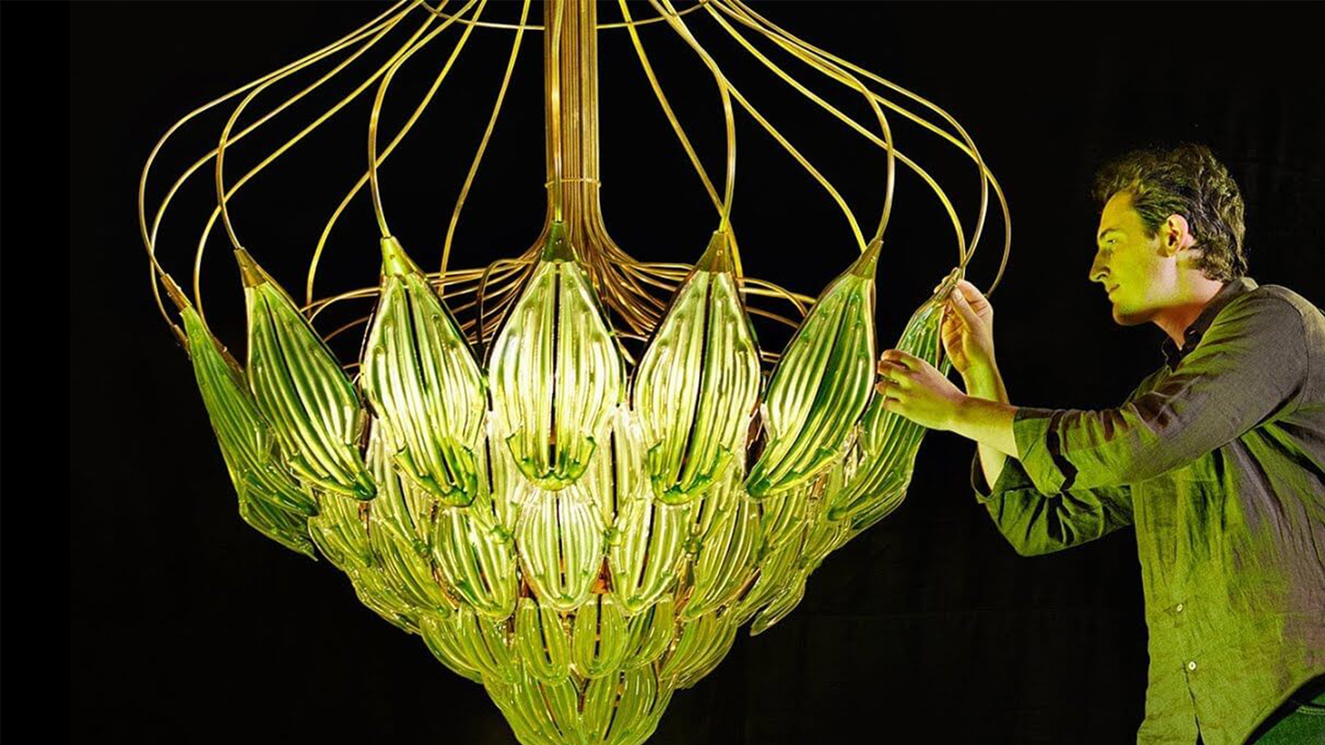 Exhale - the first bionic chandelier