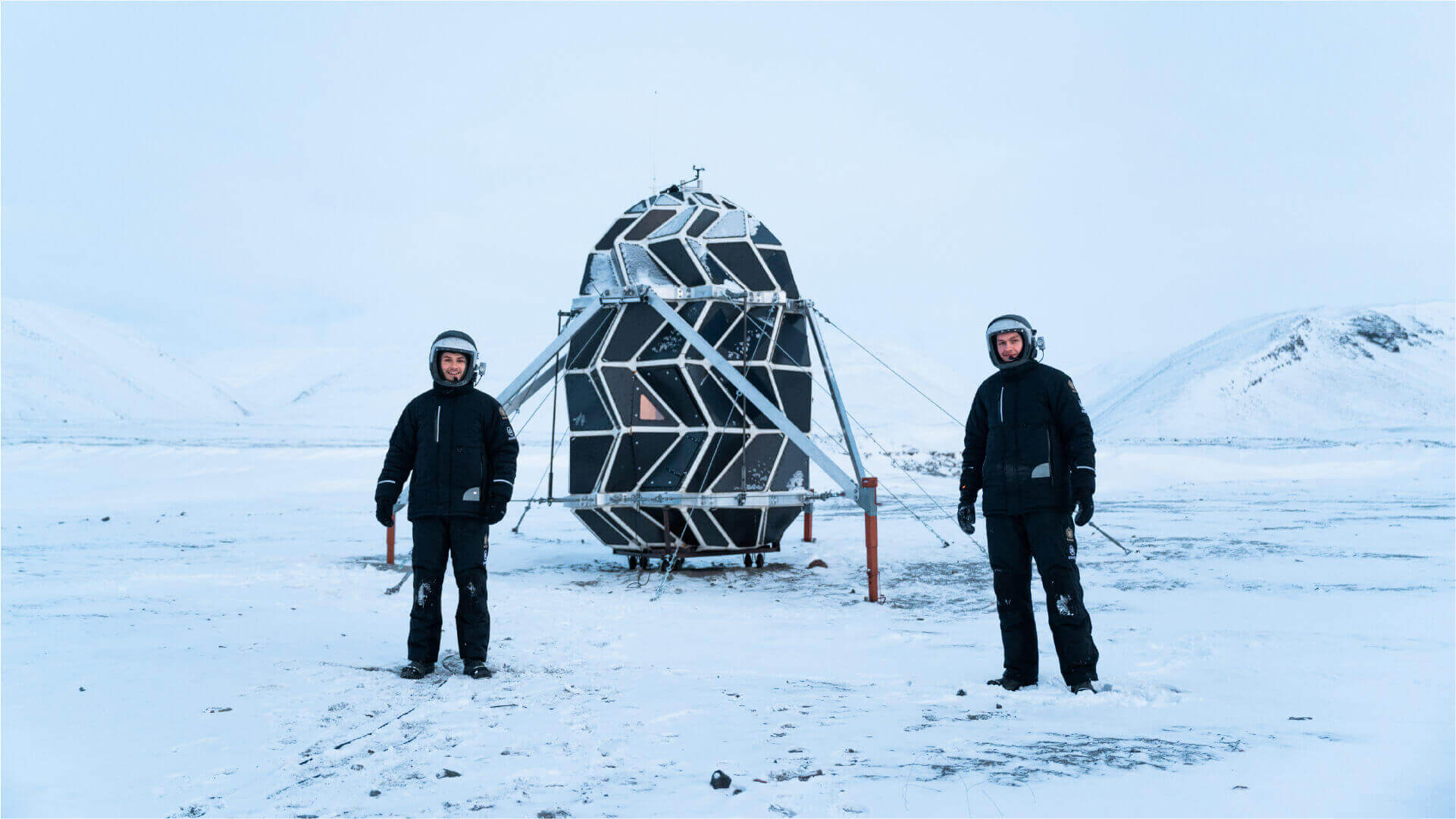 LUNARK Moon Mission - expeditioners in the artic