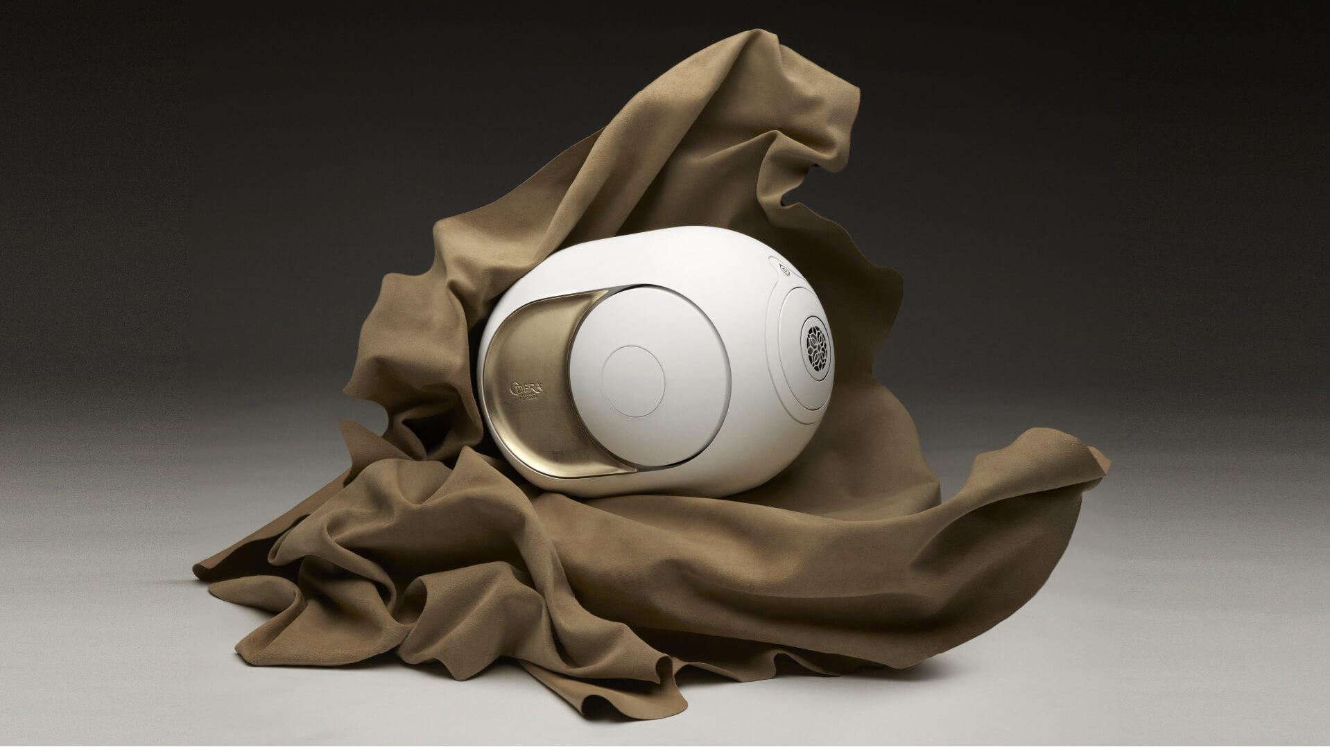 Devialet - phantom image