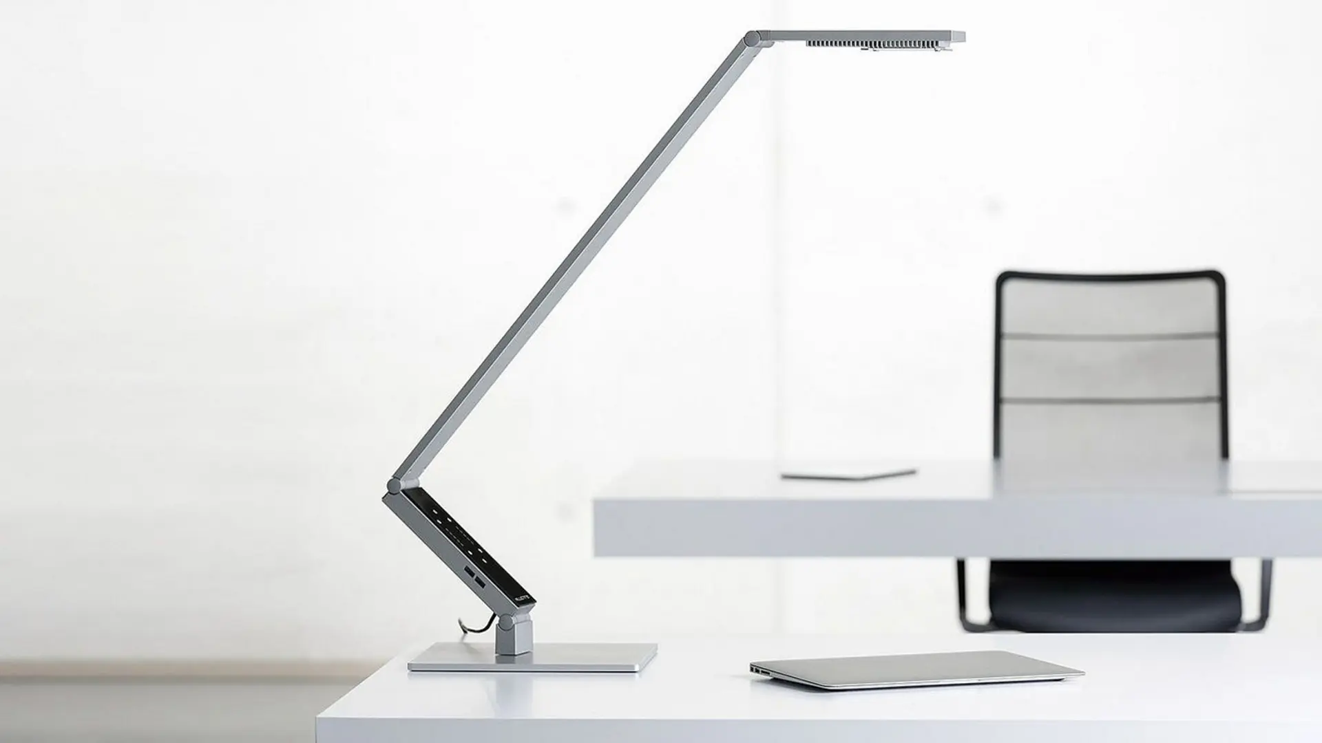 LUCTRA LED Light