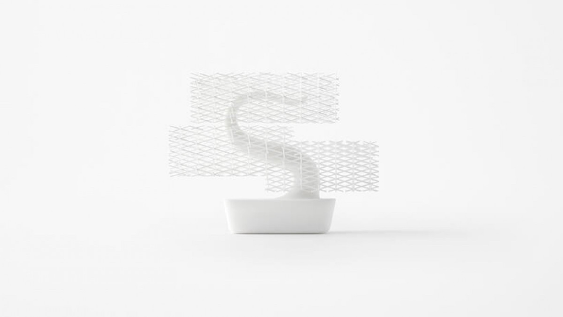 Grid-bonsai by Nendo