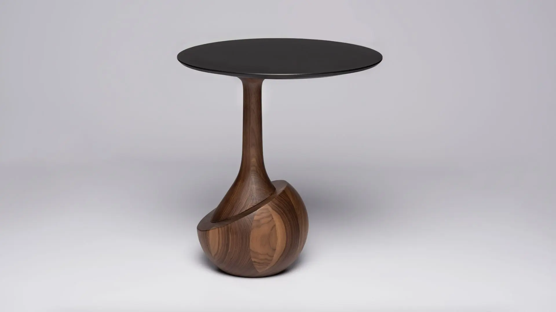 Elli Design _ Table Achille Noce Canaletto _ Wood _ 3d printed _ Cover