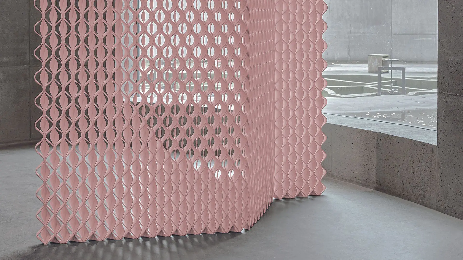Gradient Curve Screen by House of DUS for Aectual _ milan design week _ 5vie
