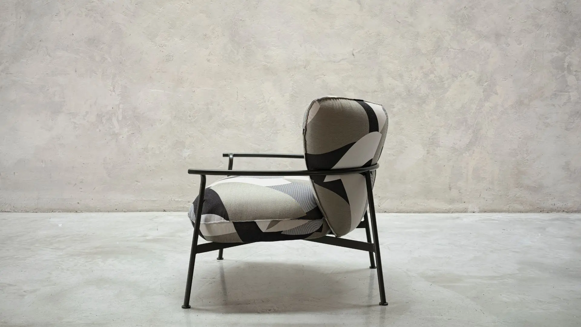 Gina Armchair by Maurizio Manzoni for cierre1972