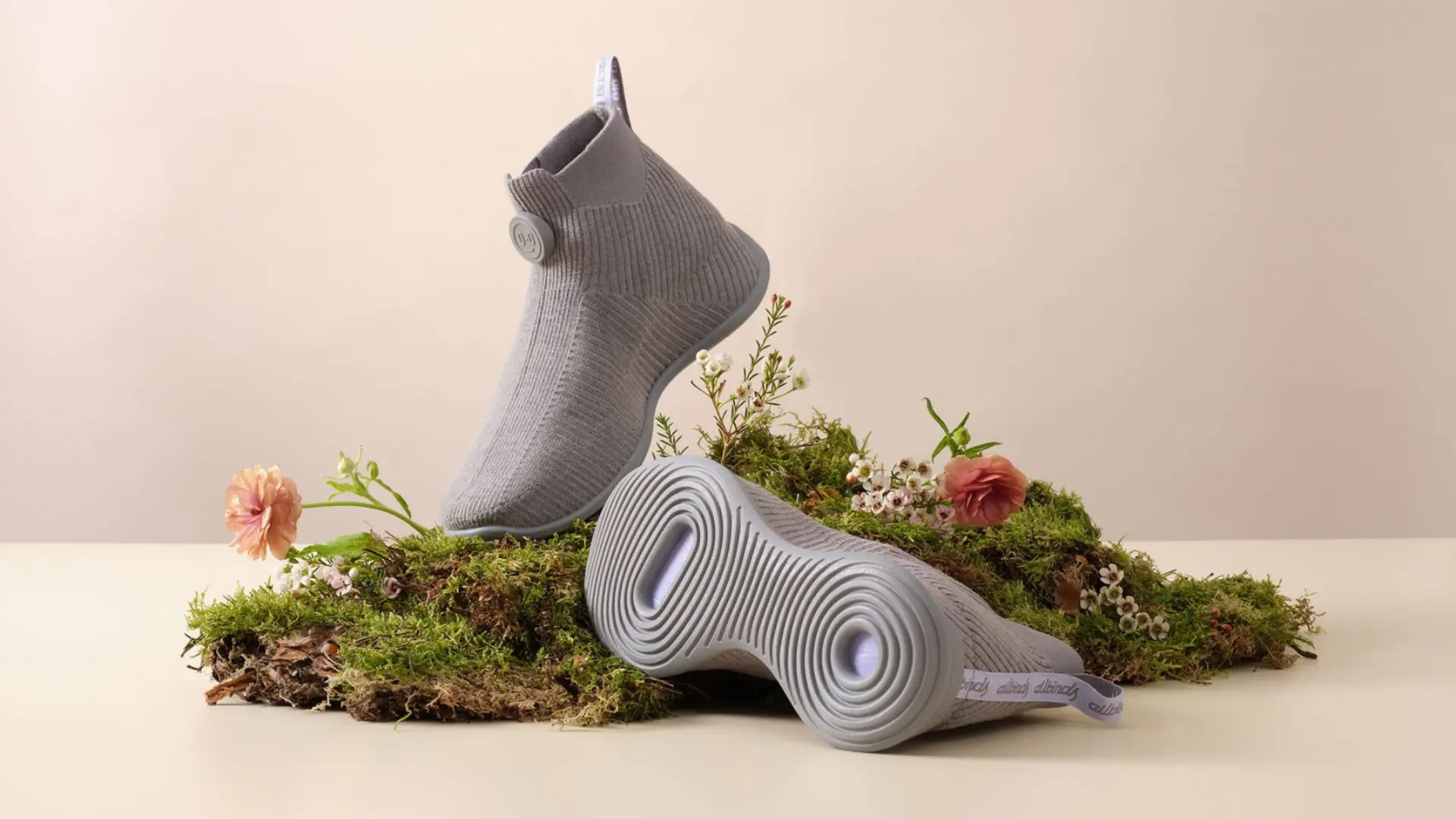 M0.0NSHOT - from regenerative wool to the world’s first net-zero carbon shoe