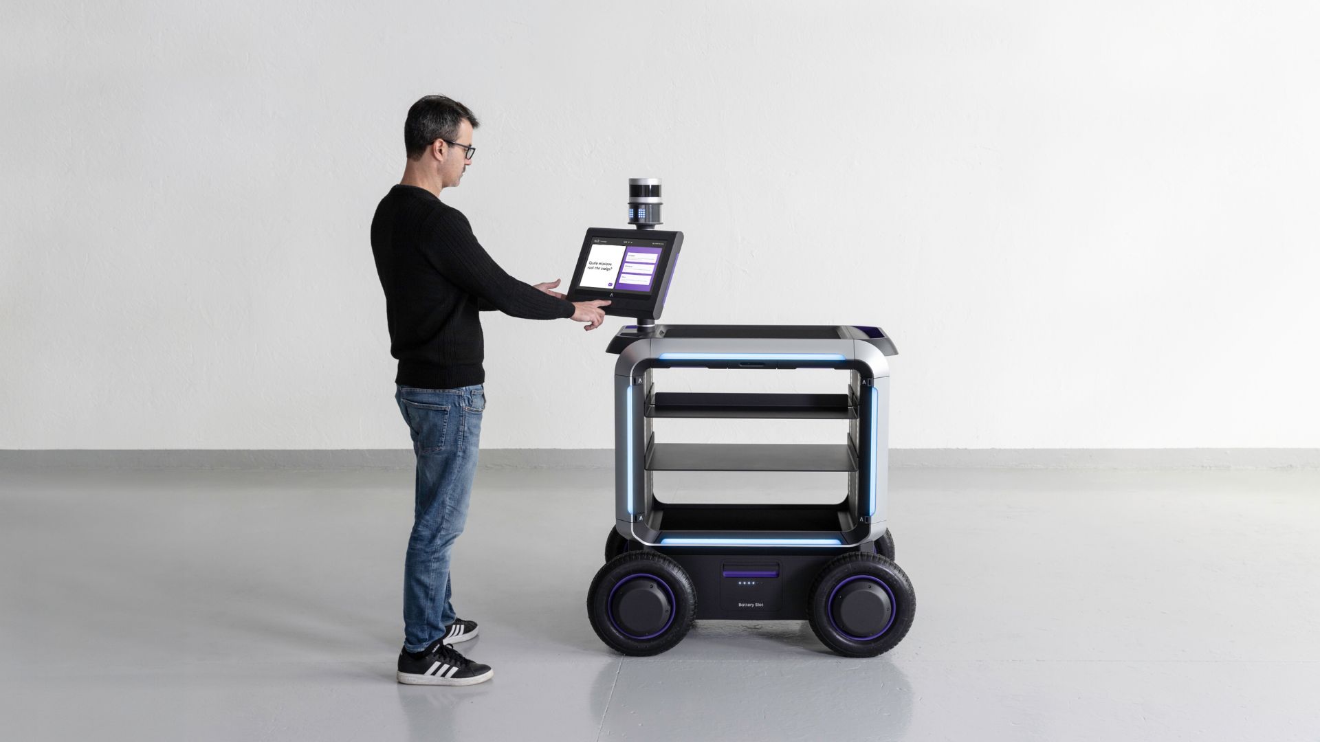 Node robot by ALTO Robotics _ logistic operations