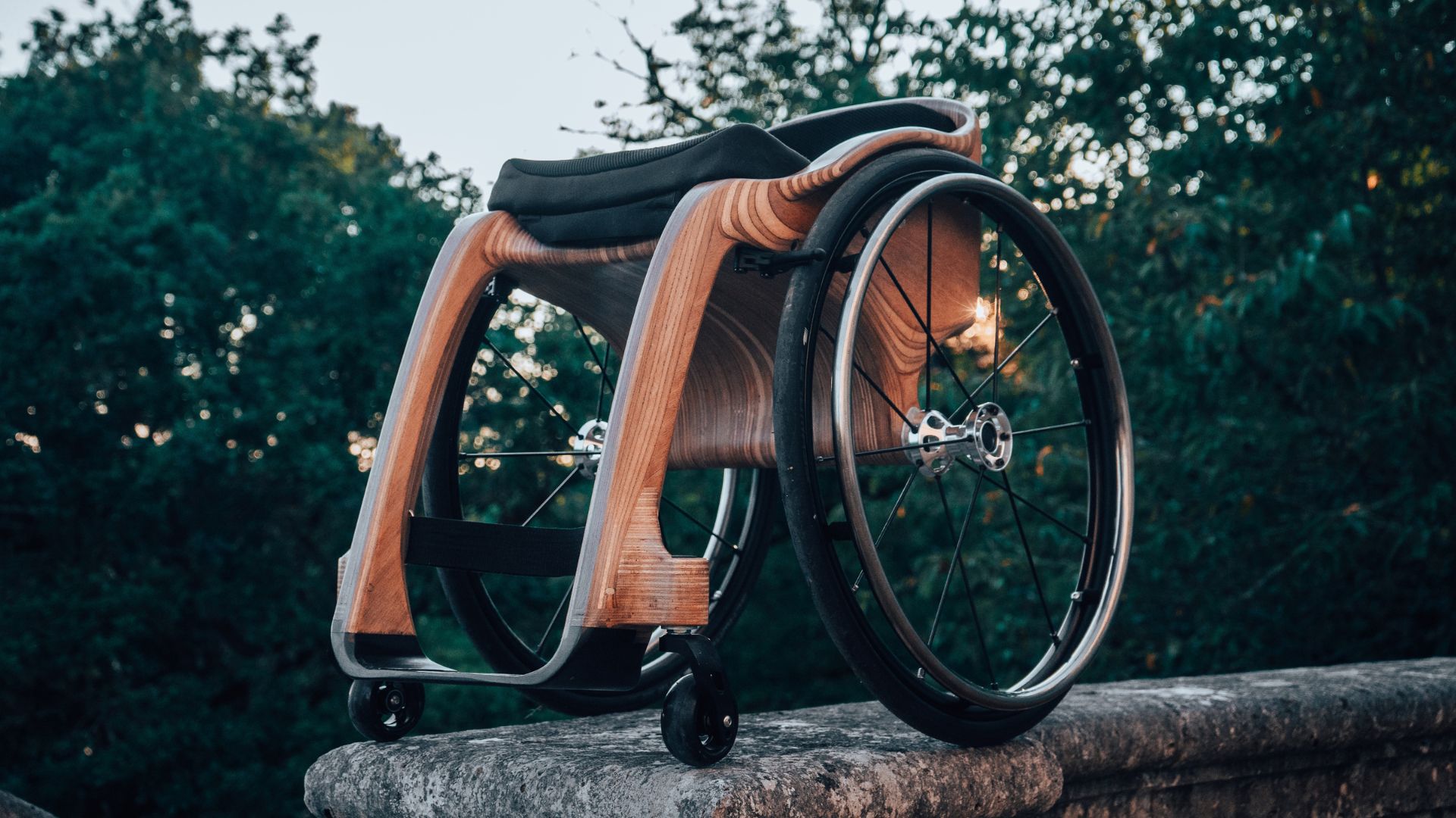 Apollo-Wooden-Wheelchairs_Credit-Privat-MILLET_cover.jpg