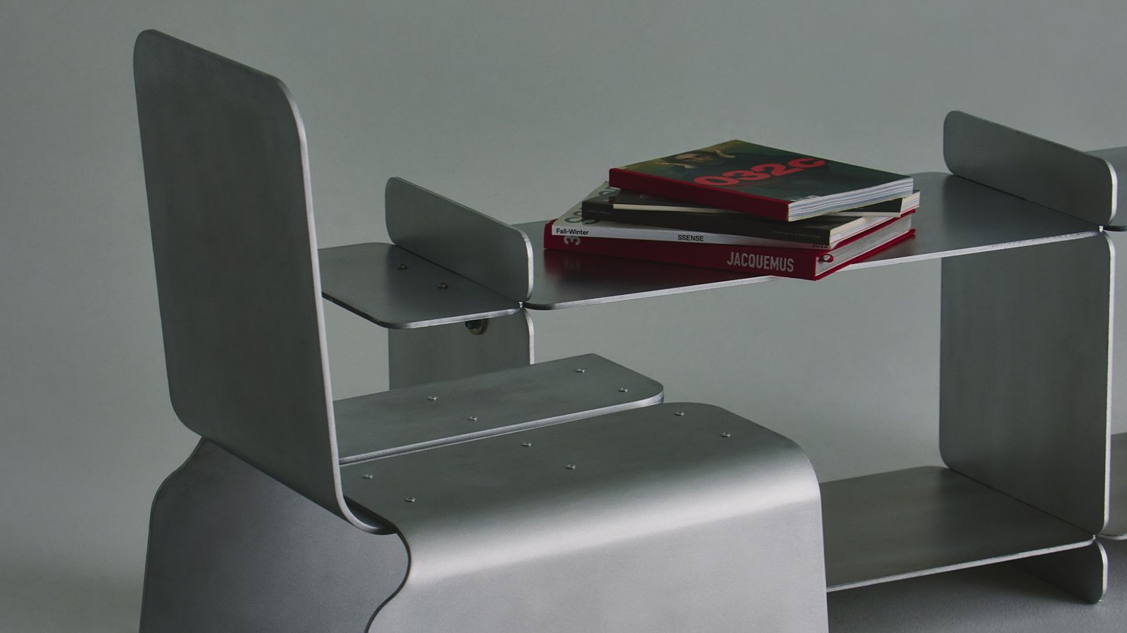 Rounded Edges by LESORR - Les Objets Raymond Raymond © Samuel Pasquier_Cover