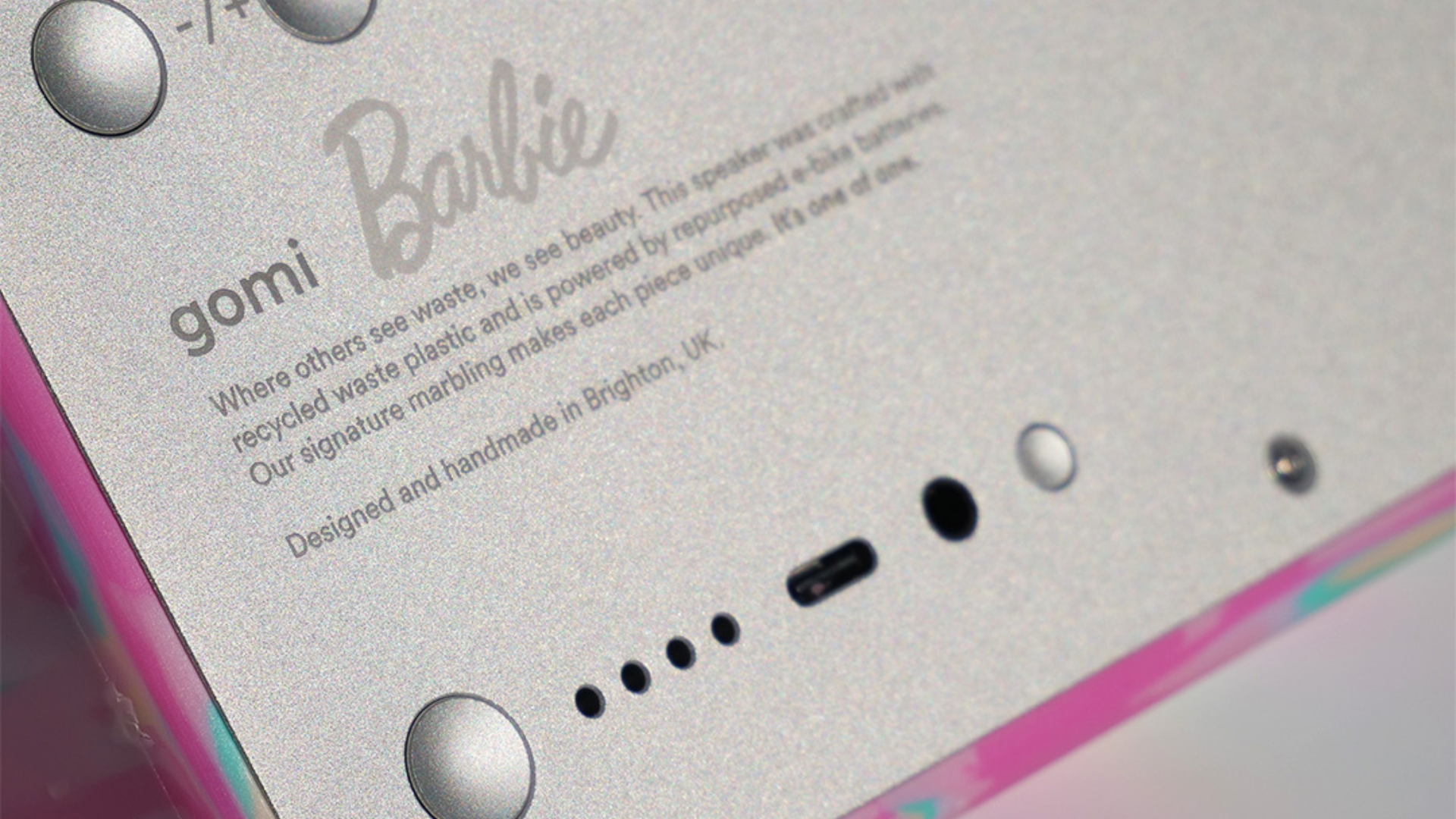 Barbie x gomi