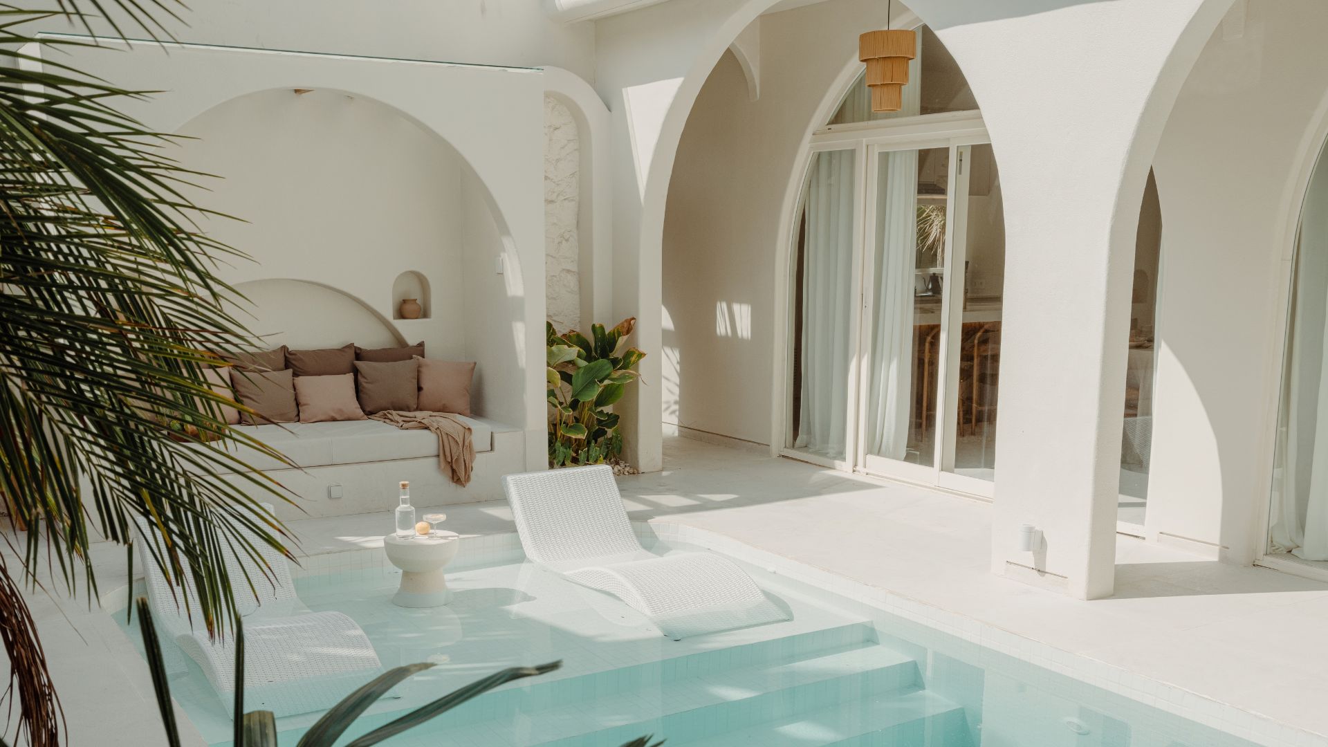 Three-Bedroom Villa at Svara Boutique Residences by Mazari_cover